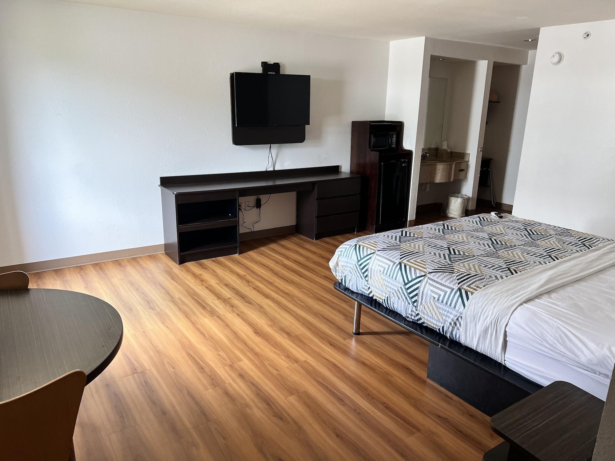 Quality Inn & Suites Μπιλόξι Εξωτερικό φωτογραφία