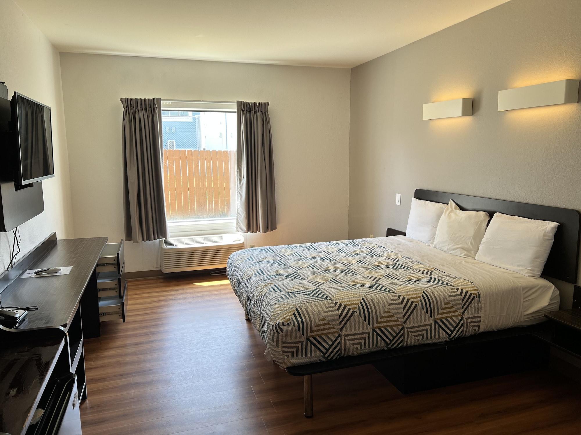 Quality Inn & Suites Μπιλόξι Εξωτερικό φωτογραφία