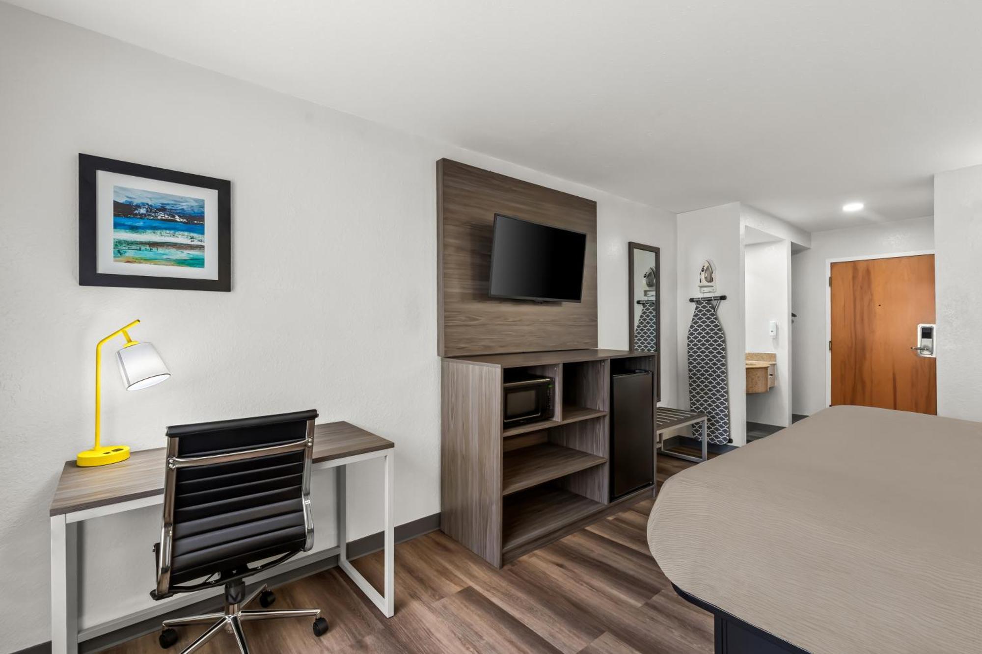 Quality Inn & Suites Μπιλόξι Εξωτερικό φωτογραφία