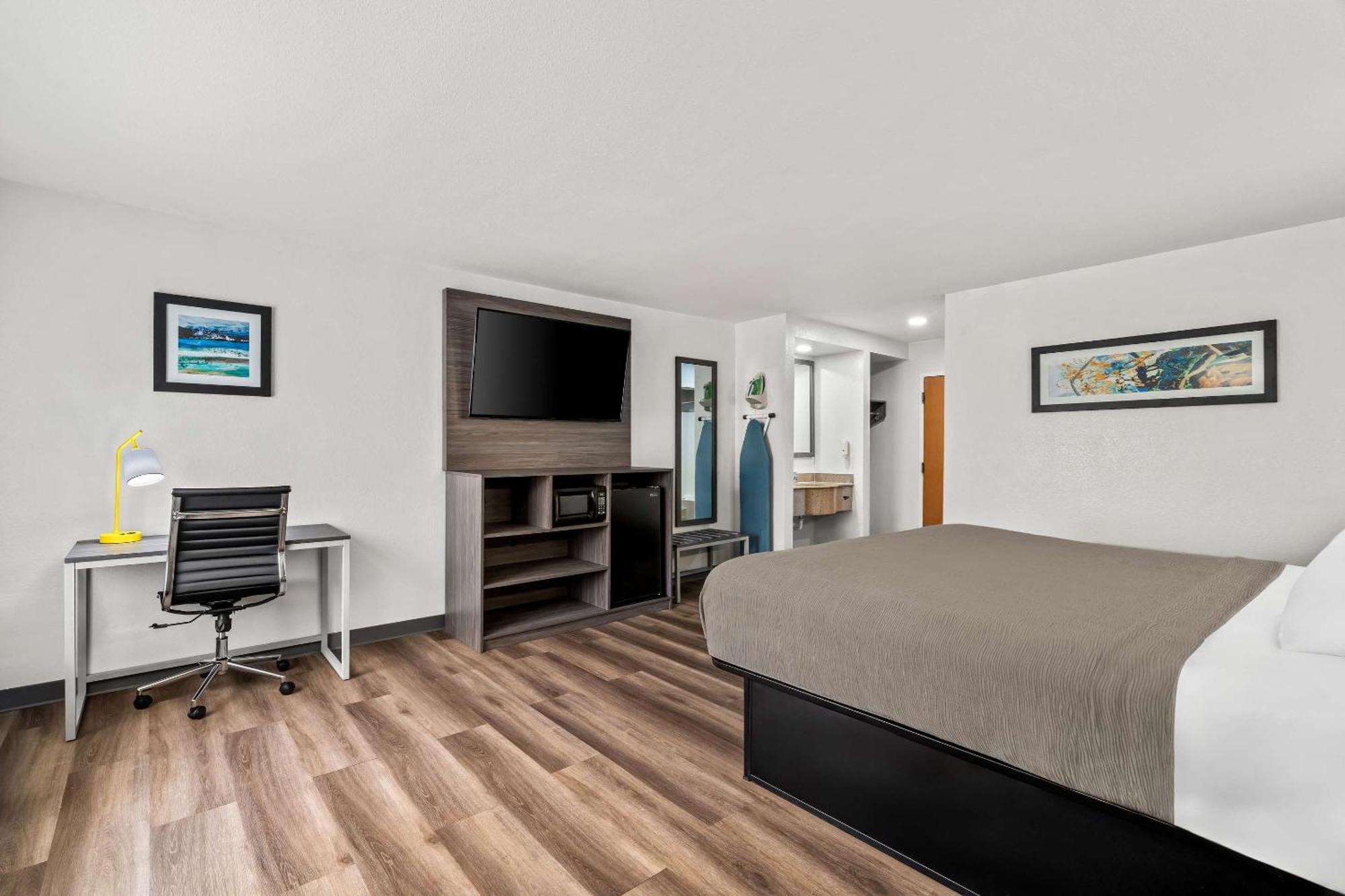 Quality Inn & Suites Μπιλόξι Εξωτερικό φωτογραφία